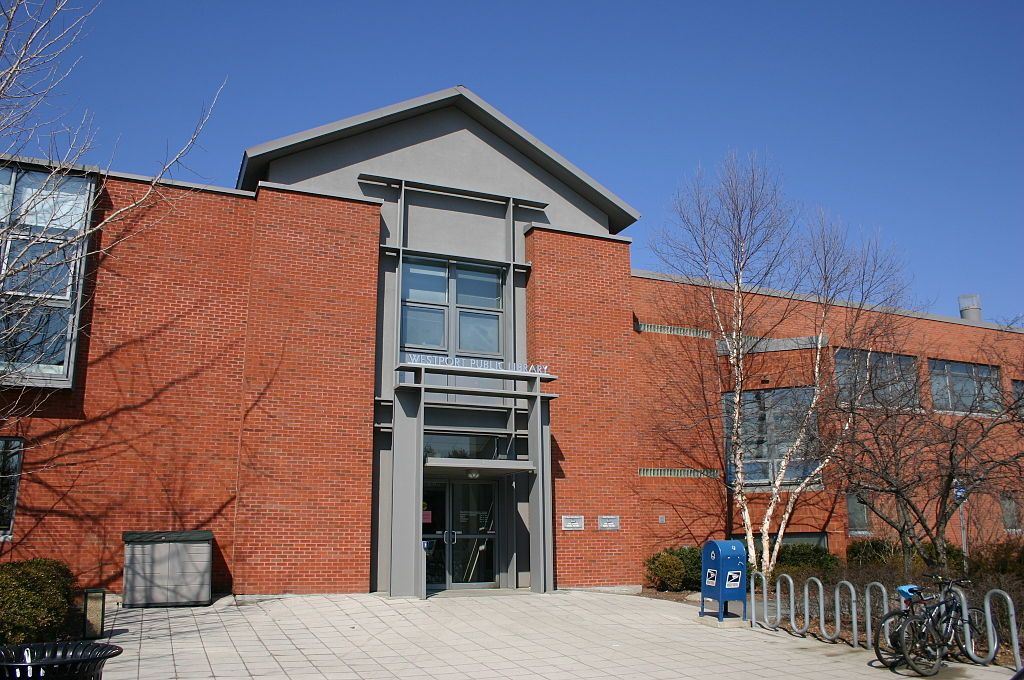 Front view of The Westport Library