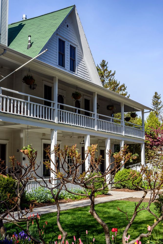 Exterior of the White Gull Inn