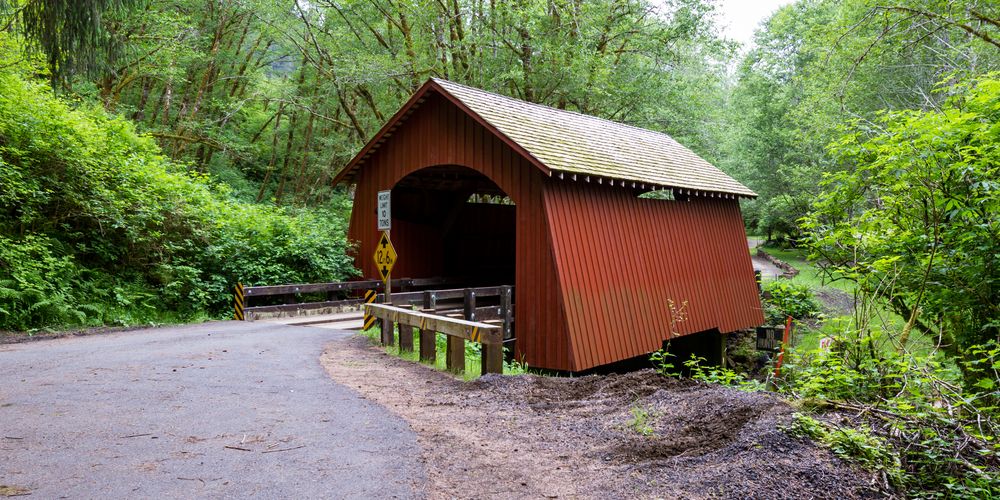 Side view of the North Fork Yachats Covered Bridge