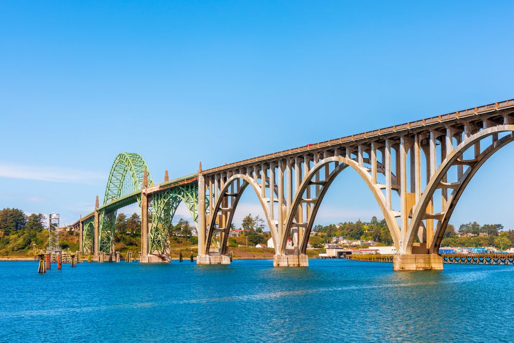 Daytime view of Yaquina Bay Bridge