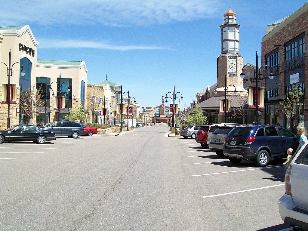 Shops along Southlands