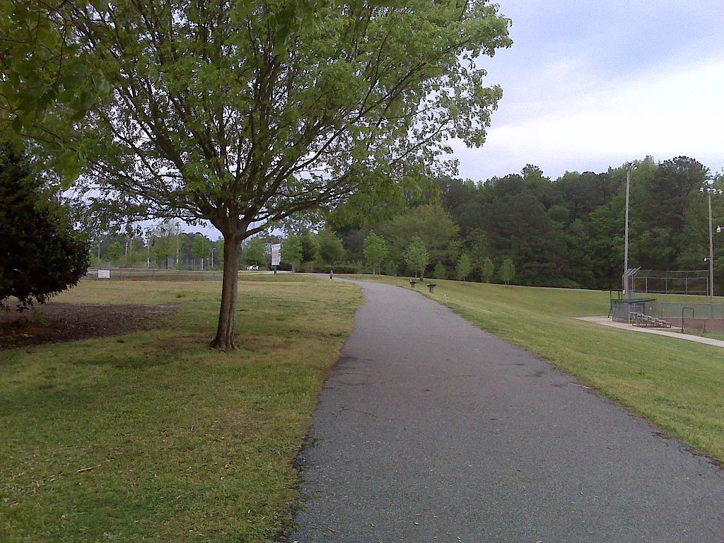 Paved pathway at Wills Park