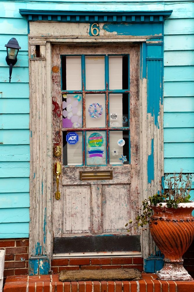 Old door of a building at Annapolis Historic District