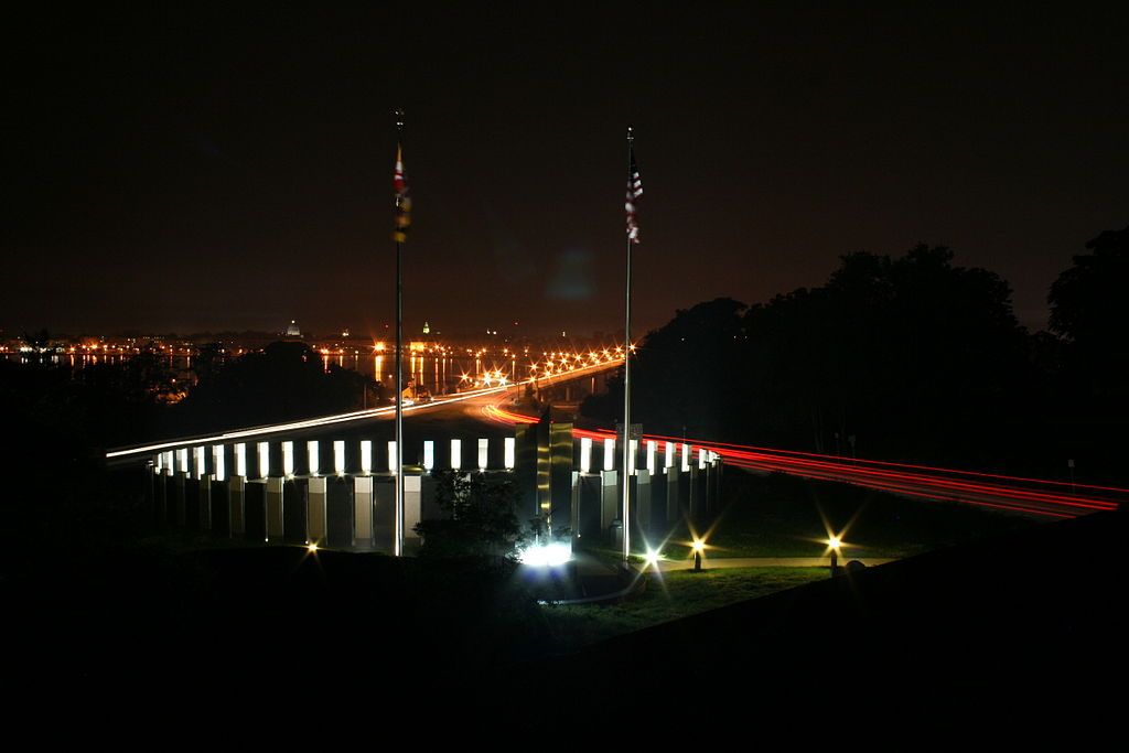 Night view of the Maryland World War ll Memorial