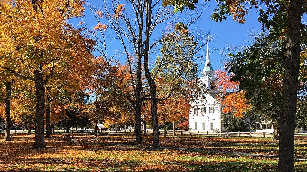 The grounds of Amherst Village Green