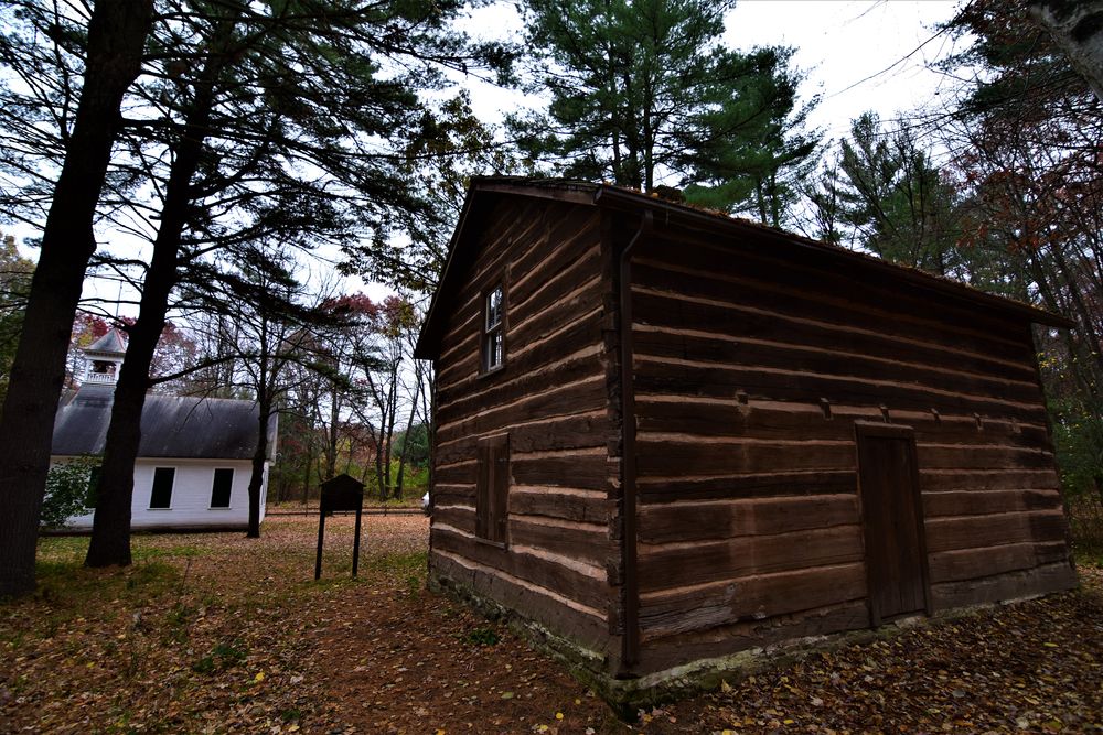 A cabin at Irvine Park