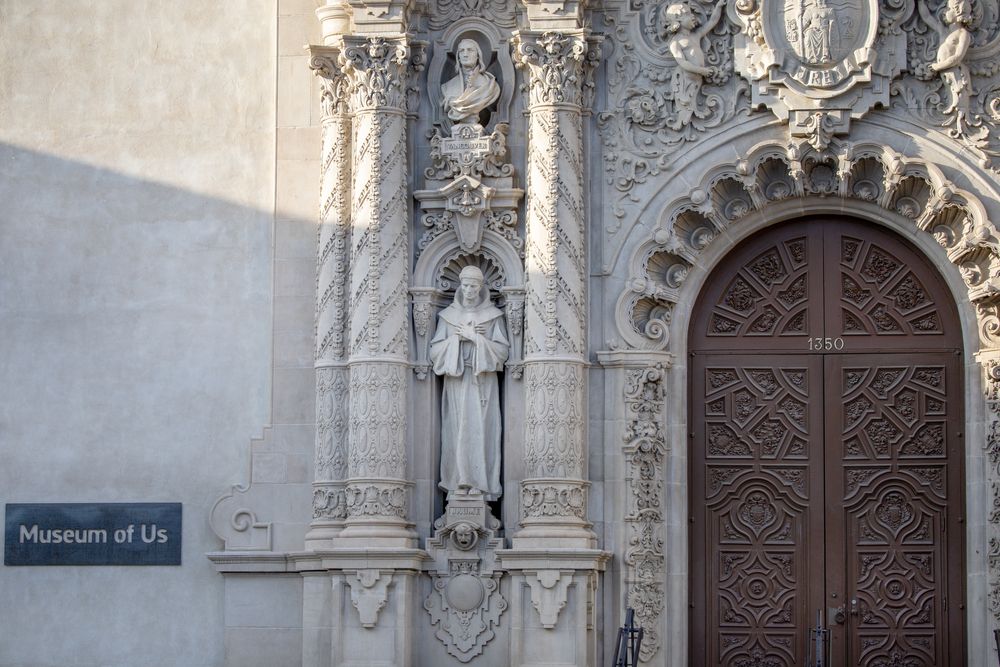 Entrance door and sculptures of Museum of Us