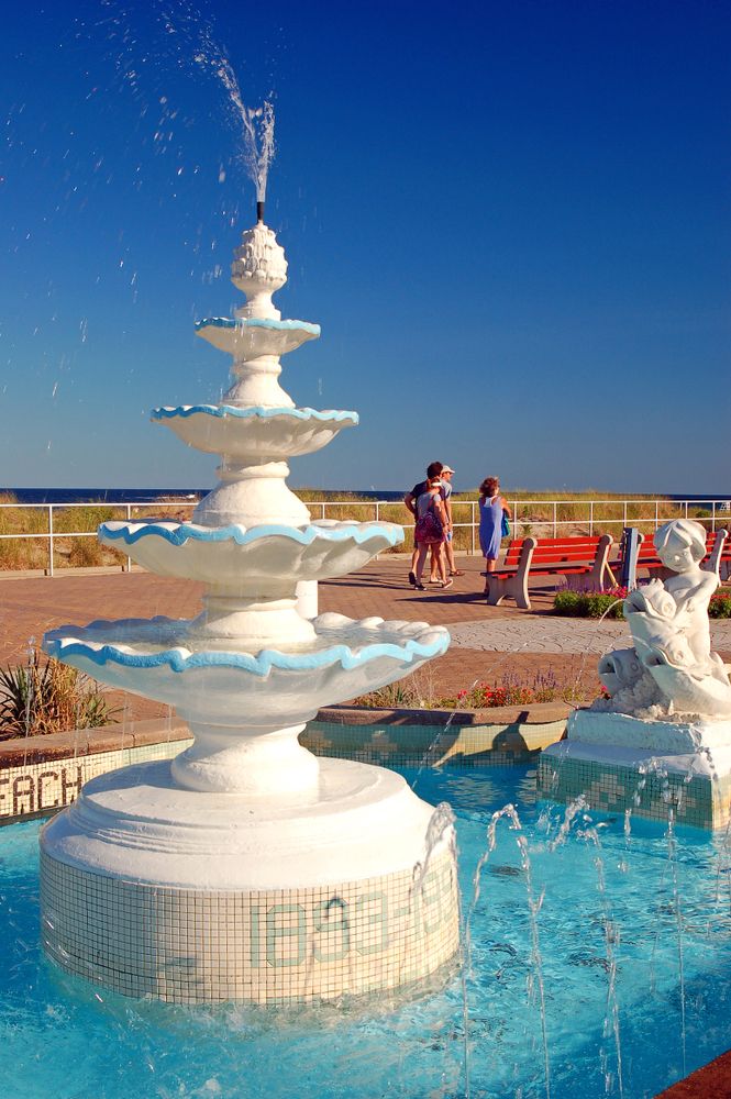 A water fountain at Bradley Beach boardwalk
