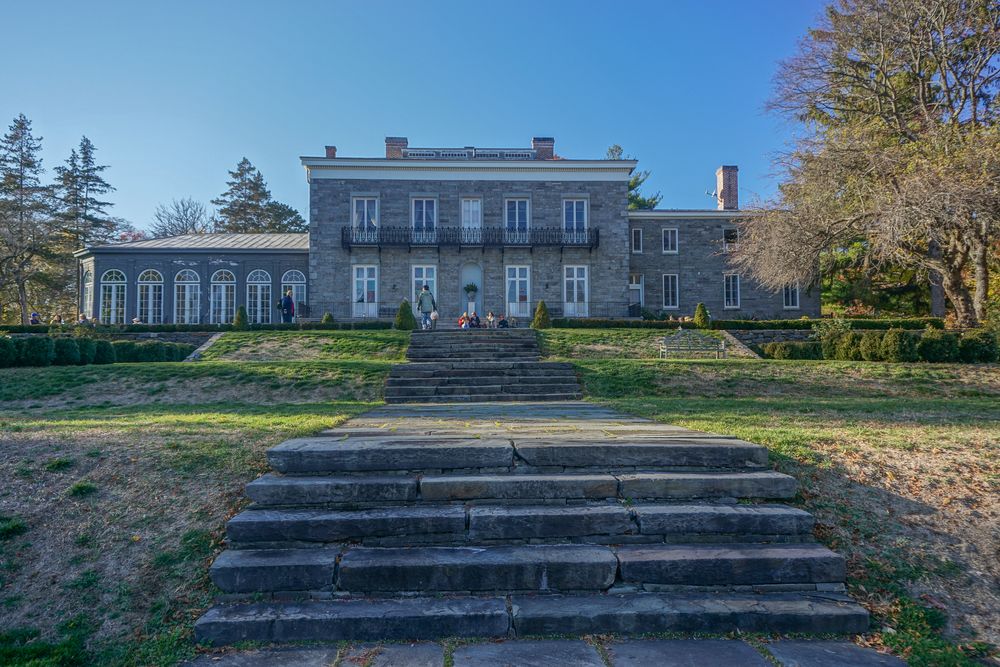 Exterior of the Historic Bartow-Pell Mansion Museum