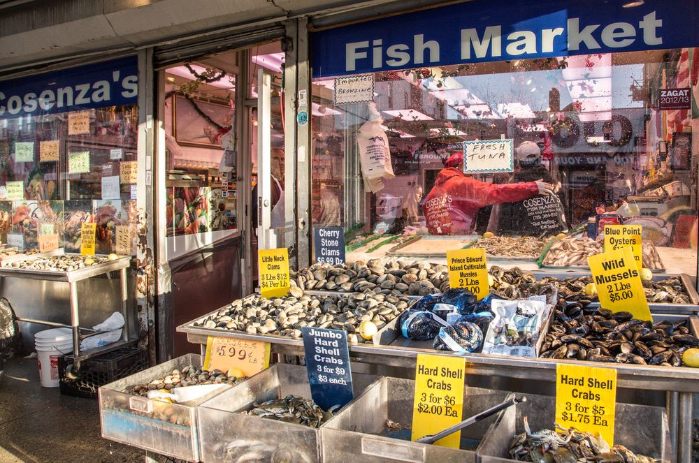 Fish market at Bronx Little Italy