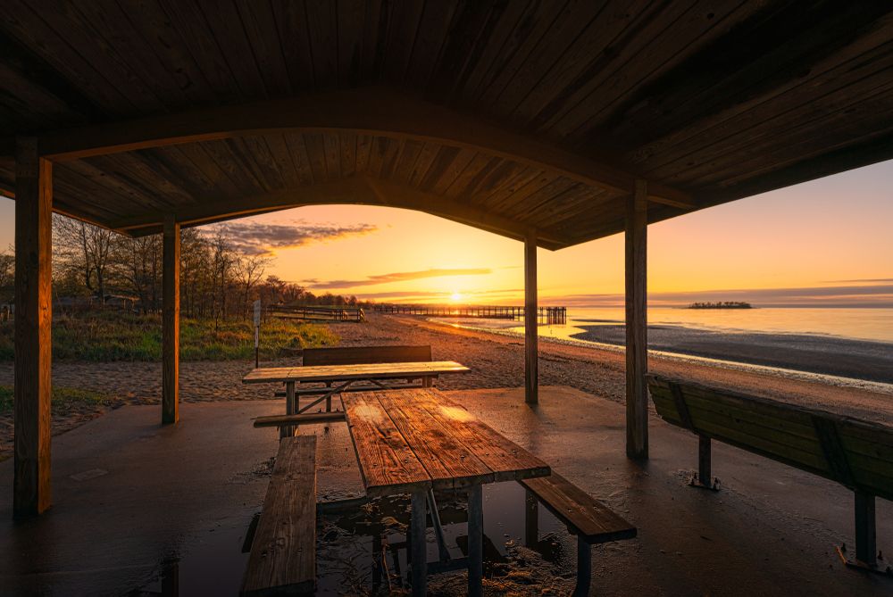 Picnic pavilion at Walnut Beach
