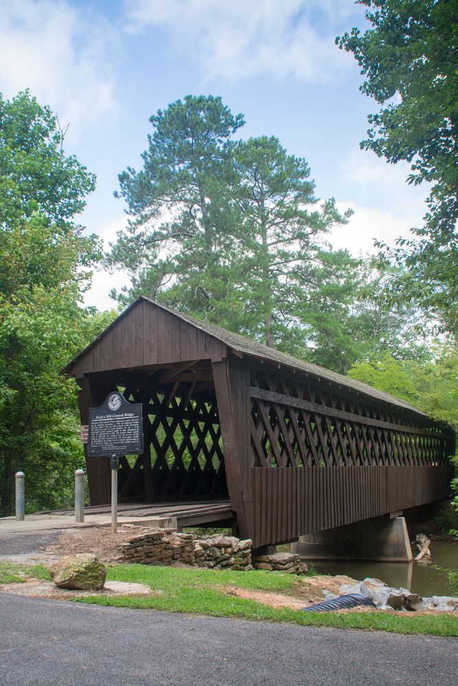 Entrance to the Poole's Mill Bridge