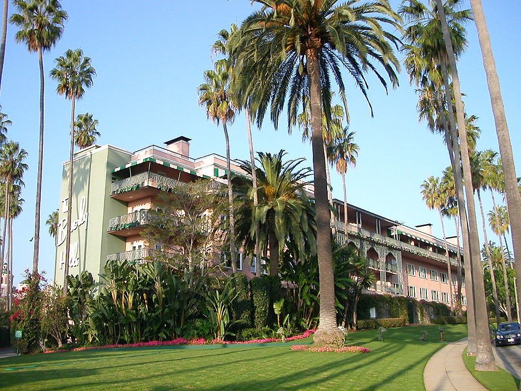 Exterior of Beverly Hills Hotel