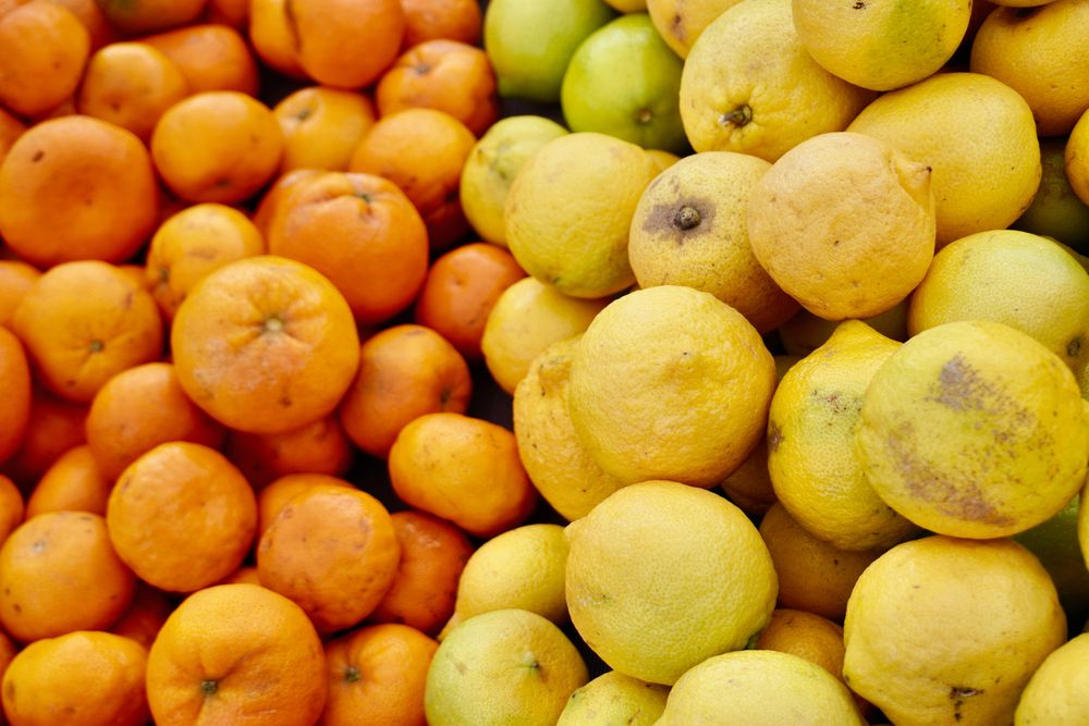 Fresh fruits at Beverly Hills Farmers' Market