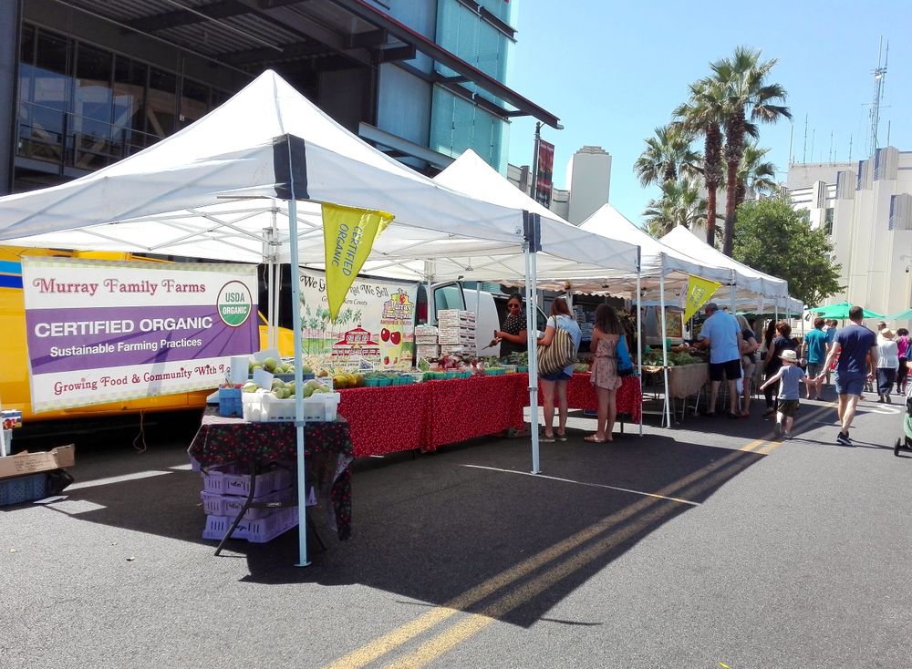 Vendors at Beverly Hills Farmers' Market