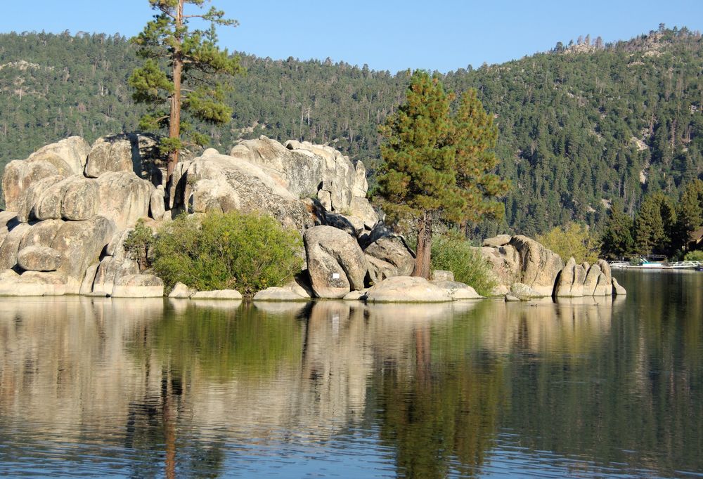 The waters of Boulder Bay Park