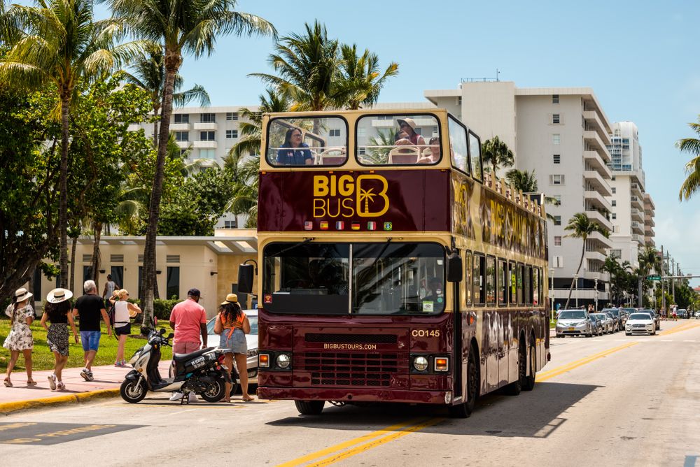 Front view of Big Bus Tour vehicle