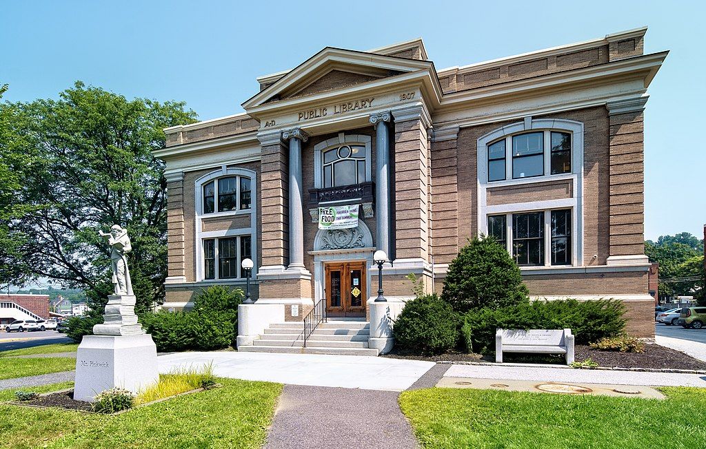 Exterior of the Aldrich Public Library