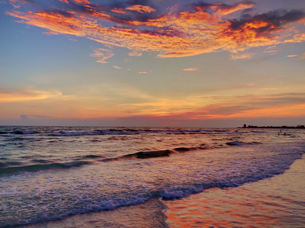 Sunset it Turtle Beach