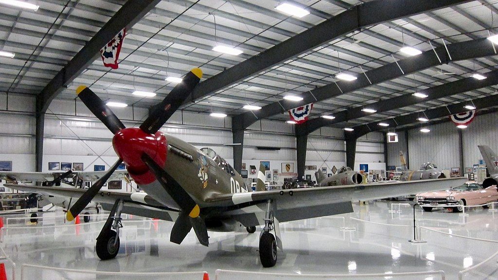 An aircraft in Warhawk Air Museum