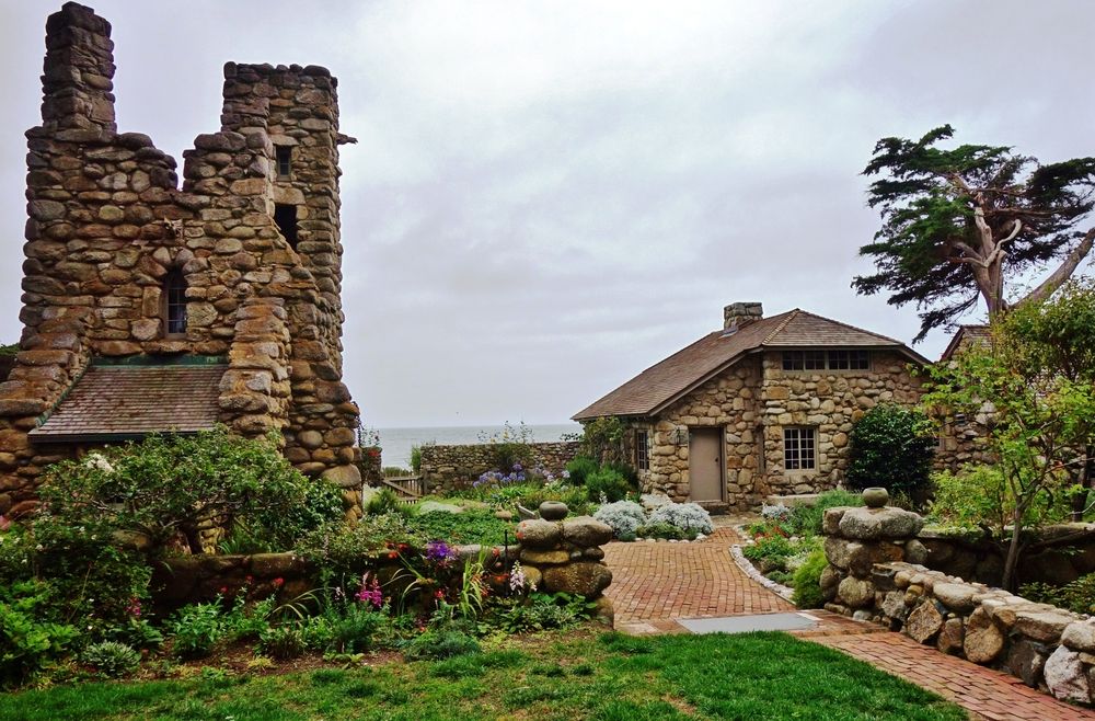 Exterior of the Robinson Jeffers Tor House