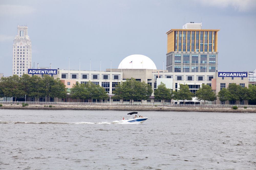 Exterior of Adventure Aquarium