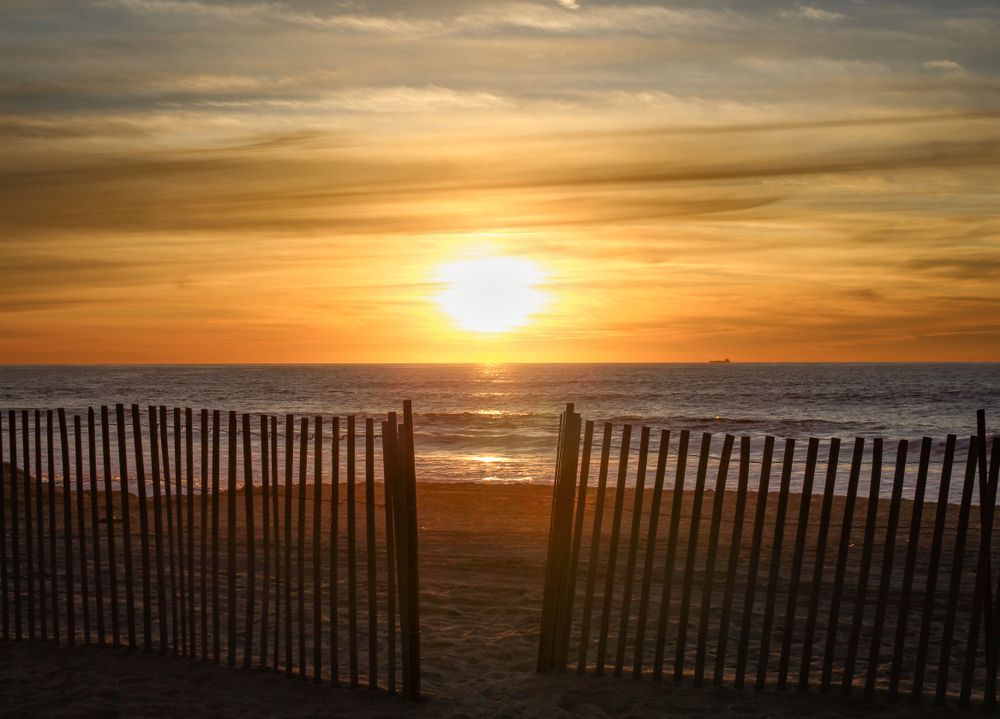 Scenic sunset in Torrance Beach