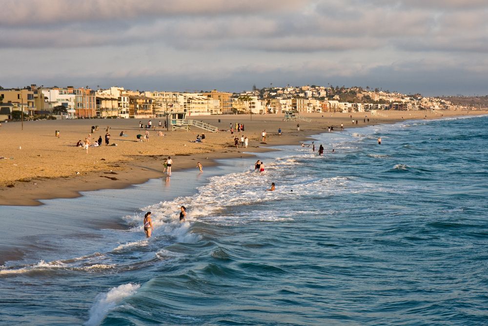 People enjoying the sun in Venice beach