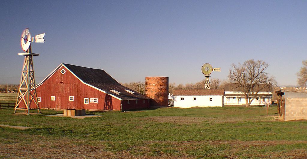 Buildings at 17 Mile House Farm Park