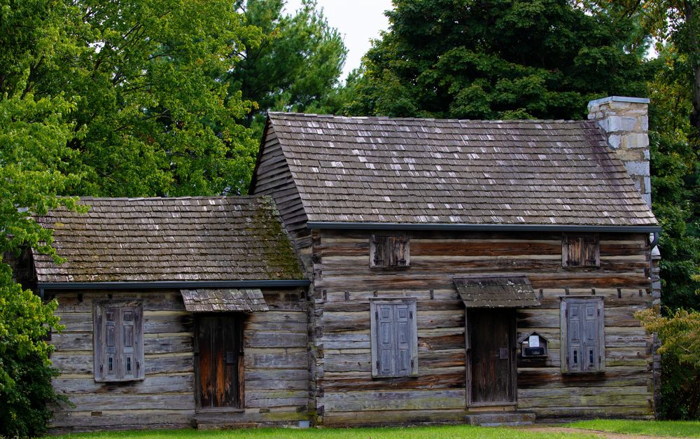 Exterior View of Crockett Tavern Museum