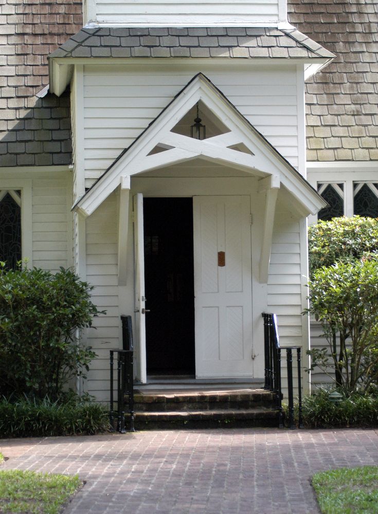 Entrance door of Christ Church