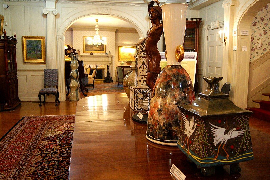Interior of The Haan Museum of Indiana Art