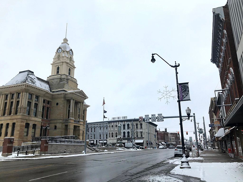 Winter morning at Crawfordsville Main Street