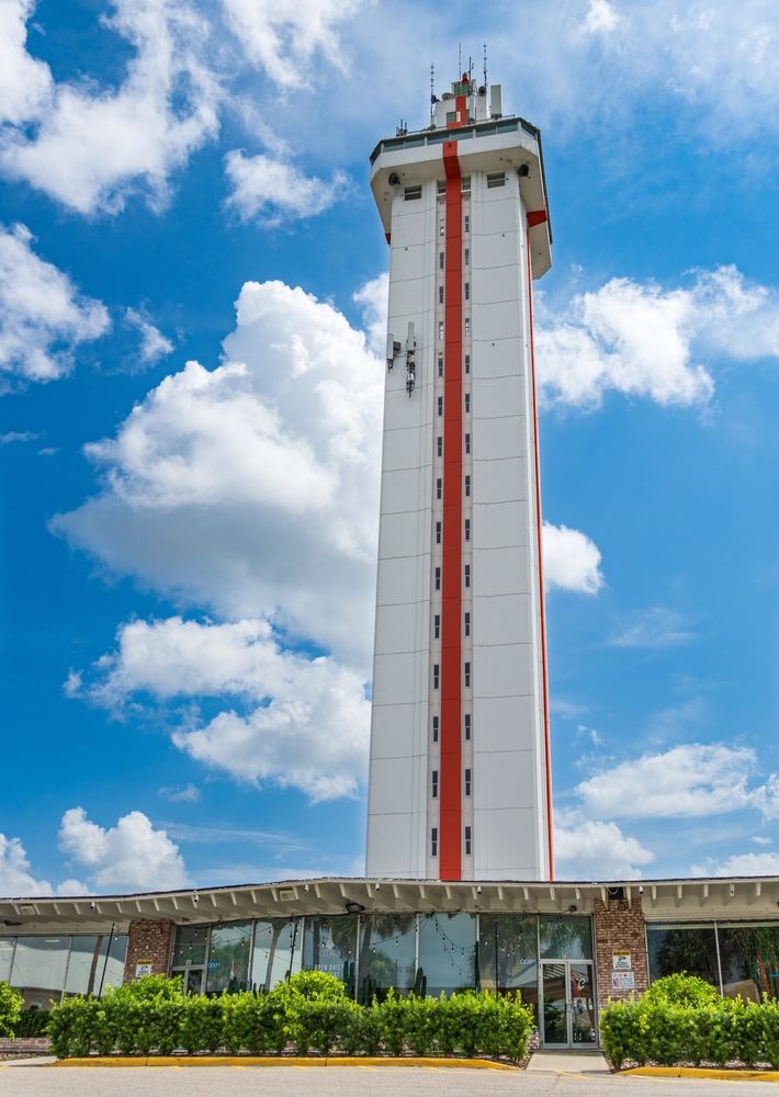 Daytime view of the tall Florida Citrus Tower
