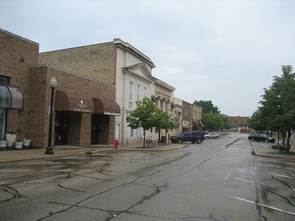 Buildings along Downtown Crystal Lake
