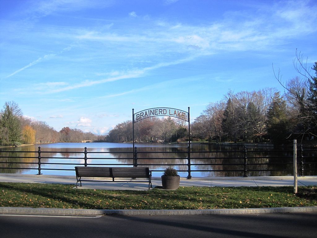 Signage of Brainerd Lake