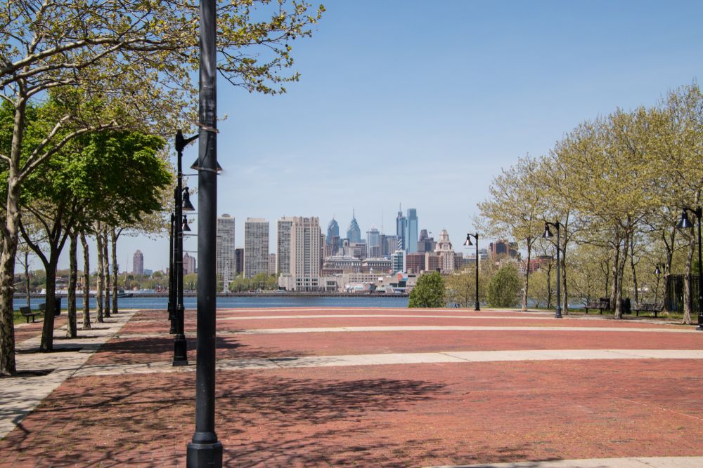 The grounds of Wiggins Park and Marina