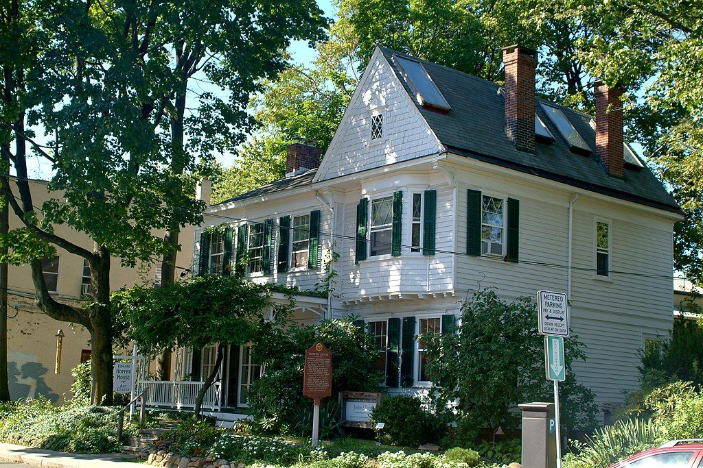 Exterior of Edward Hopper House