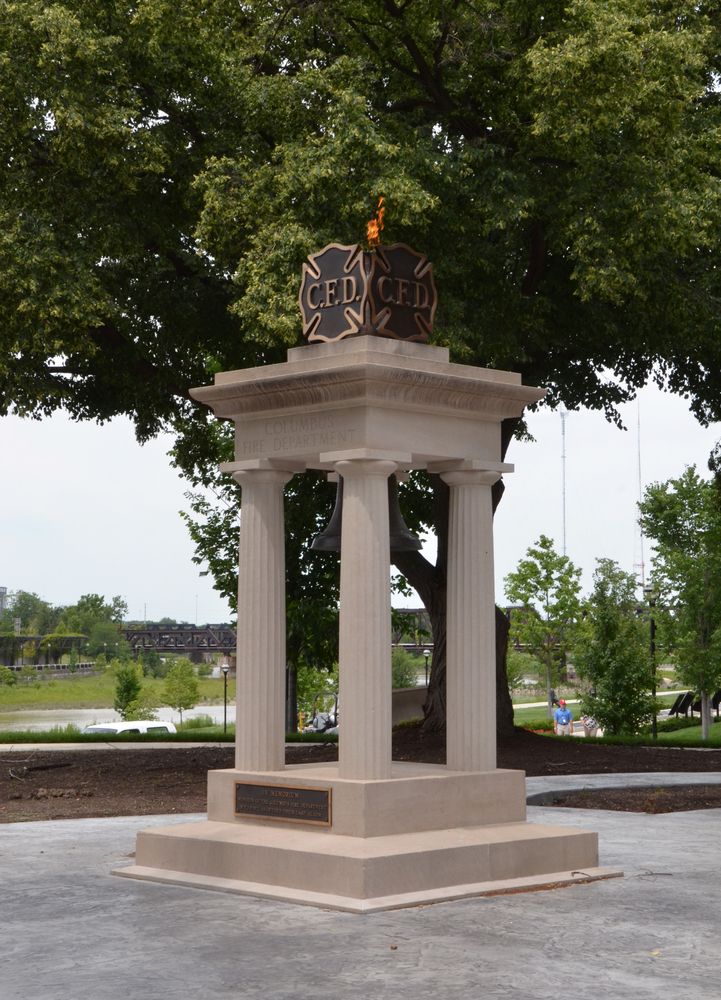 A memorial at Battelle Riverfront Park
