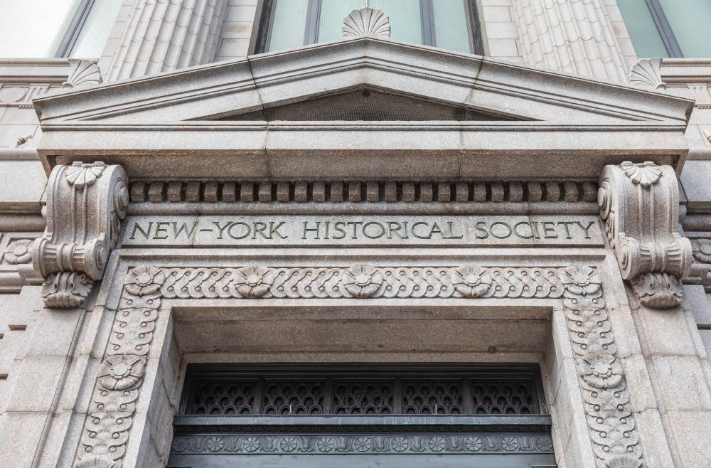 Building sign of New York Historical Society
