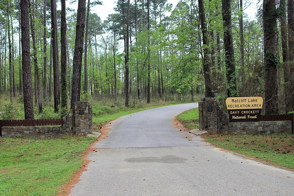 Welcome sign of Ratcliff Lake Recreational Area texas