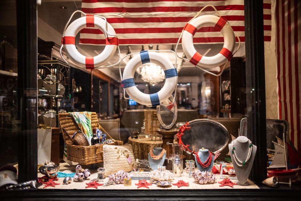 Jewelry store at King Street