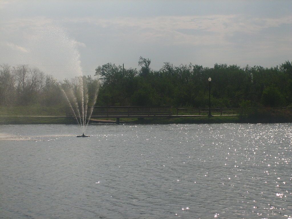 Fountain in the middle of Fair Park's water