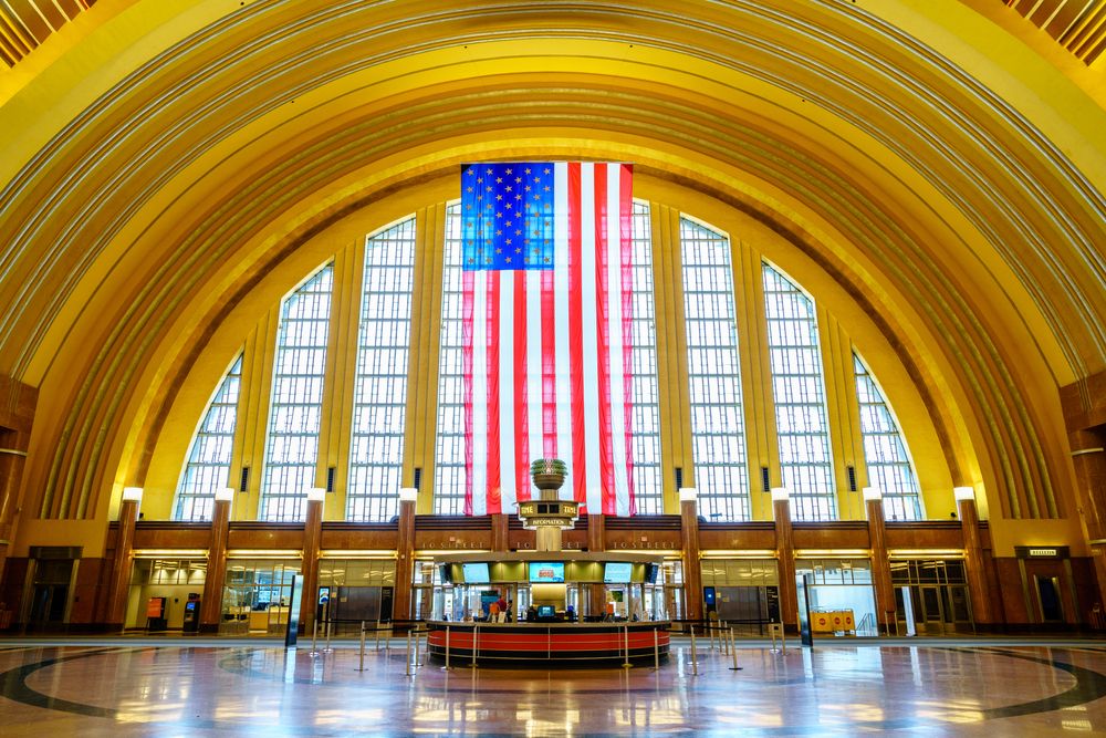 The grand interior of Cincinnati Union Terminal