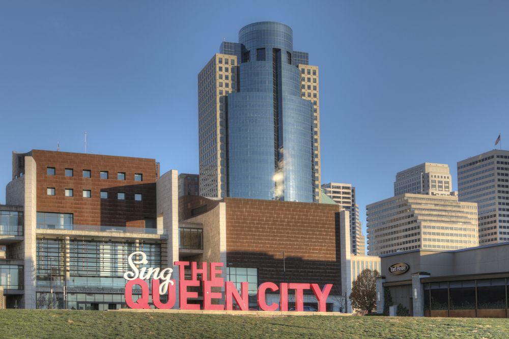 Far view of Sing the Queen City sign