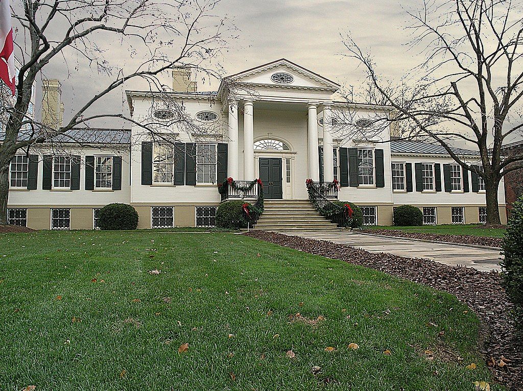 Exterior of Taft Museum of Art