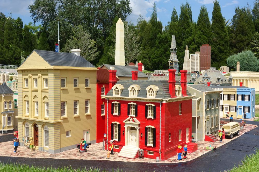 Structures at LEGOLAND Florida Resort