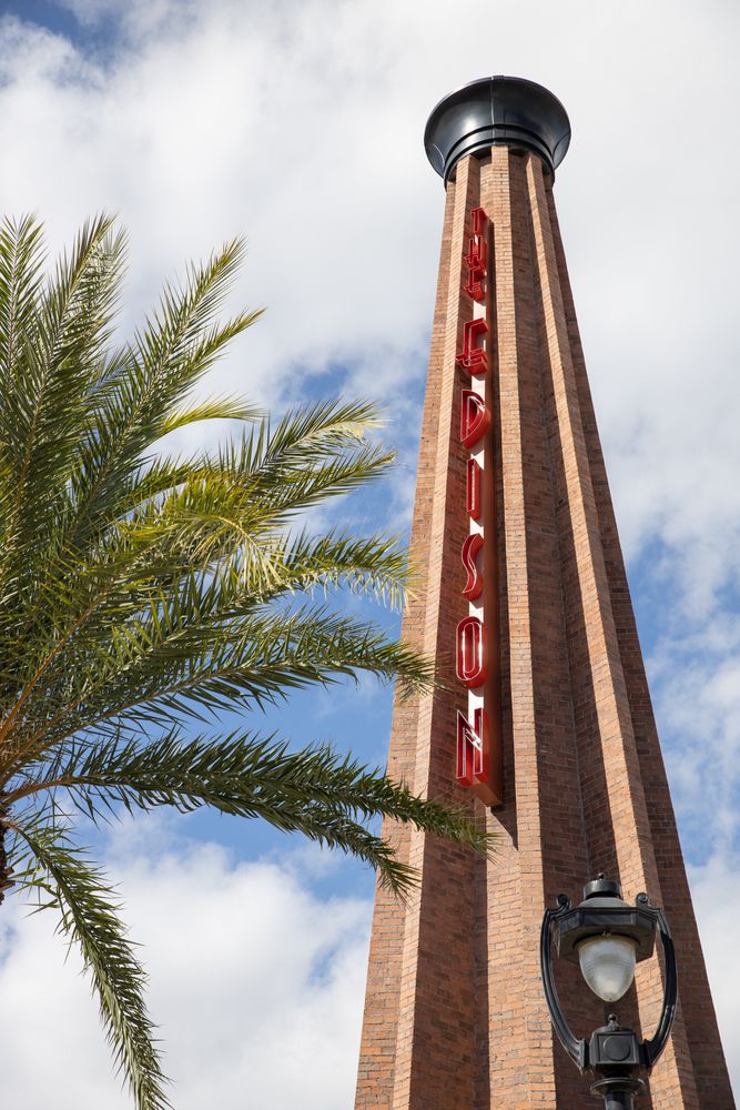 Tall name sign of The Edison