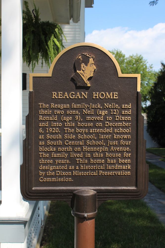 History marker of Ronald Reagan Boyhood Home