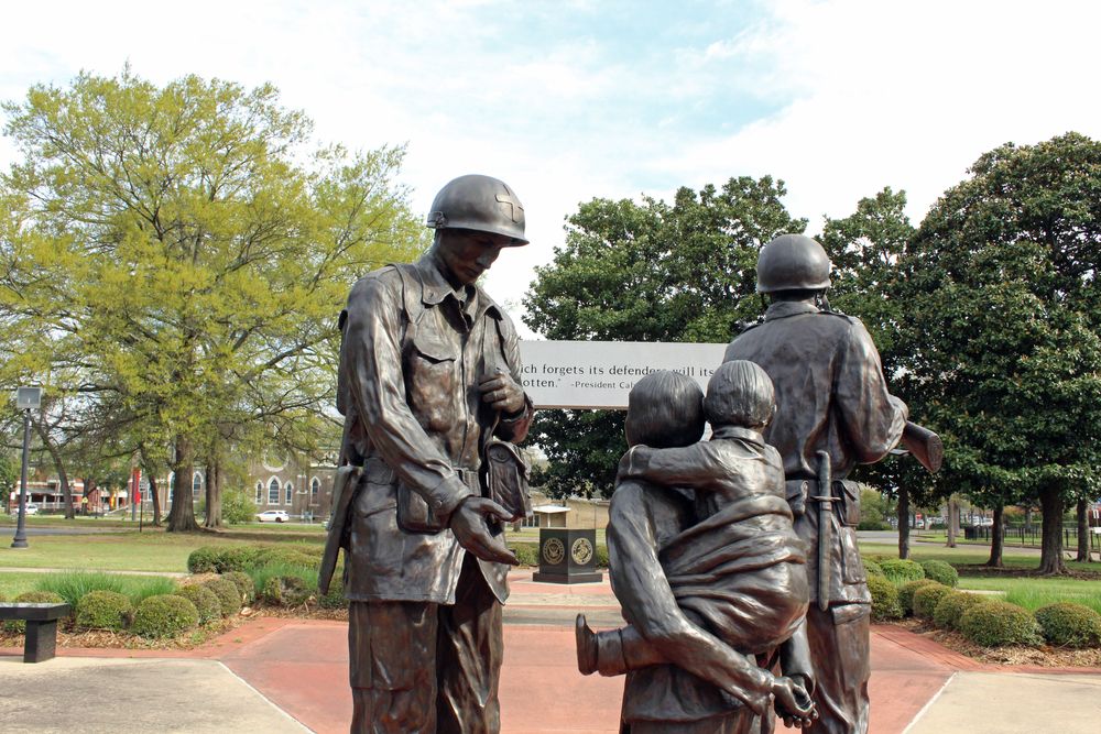 Statue on the grounds of MacArthur Museum of Arkansas Military History